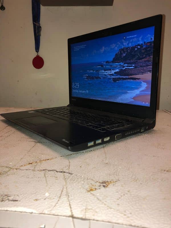 Toshiba Tecra i5 7th Gen 0