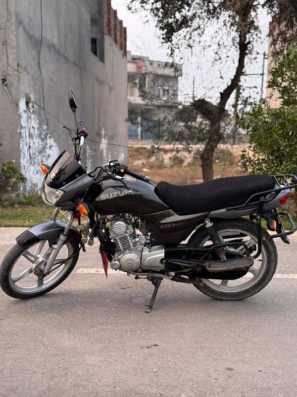 Suzuki GD110 5