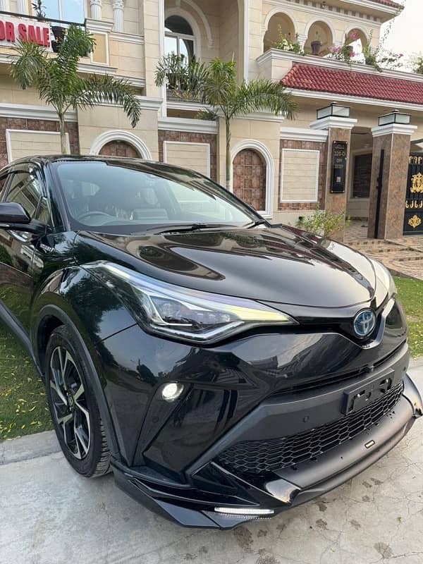 Toyota C-HR 2019 1