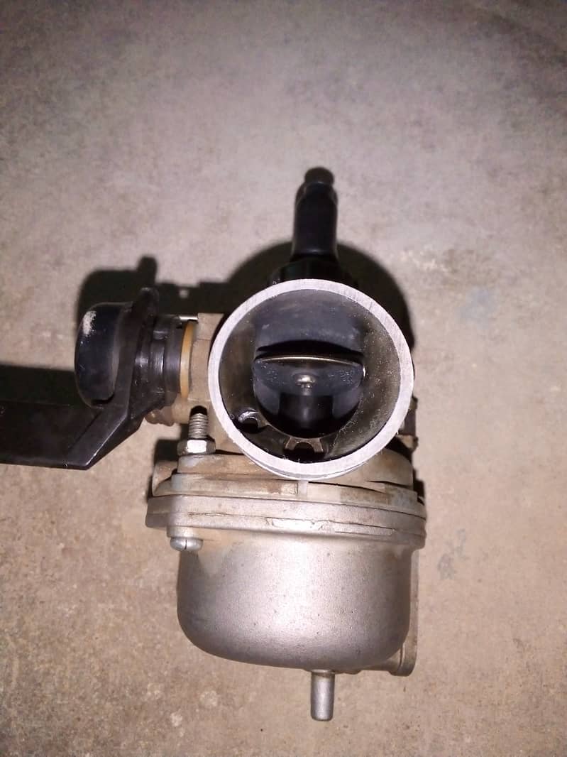 70 CC Bike Carburetor for 1500 Rs. 3