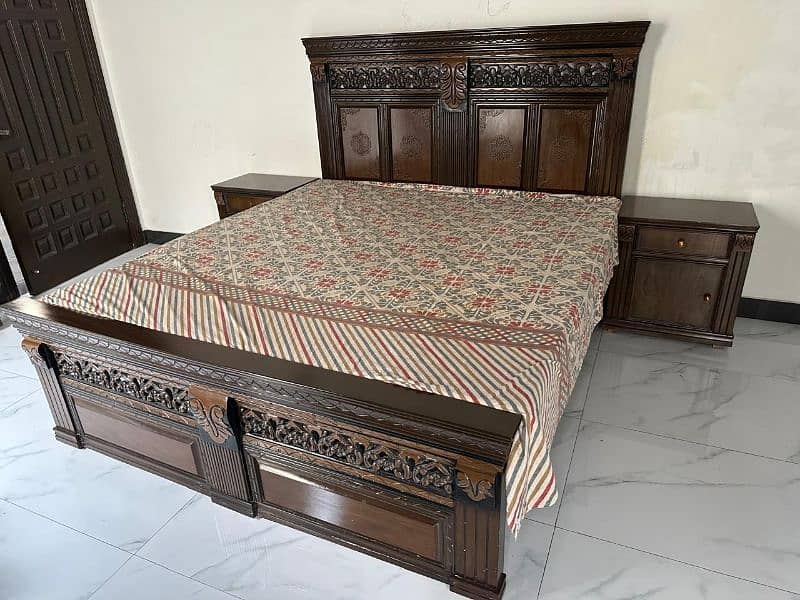 Bed set | side Table | Dressing | Double bed | Chinioti wood Furniture 1