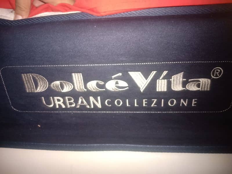 just like new King size dolce vita urban superior 1