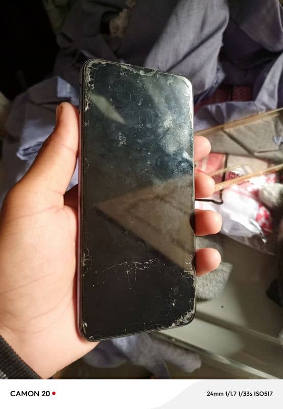 urgent sale exchange possible with I phone only oper sa glass tota how 0