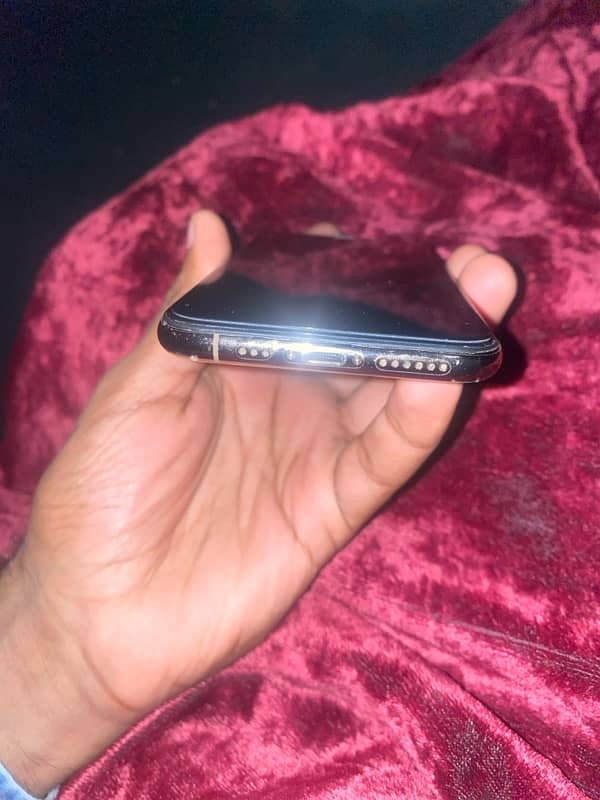 iphone XS 256 gb PTA aaprove 2