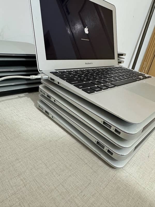 MacBook Air 2015 | Core i5 Processor 1