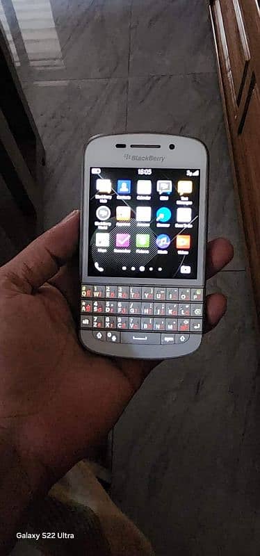 BlackBerry Q10 5