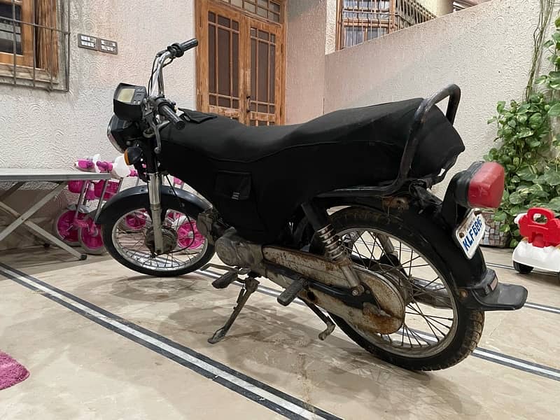 Unique 70cc low mileage 3