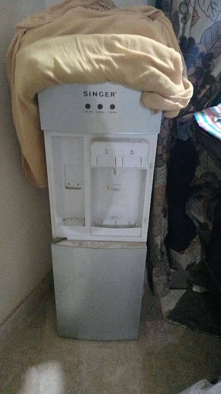 singer water dispenser 1