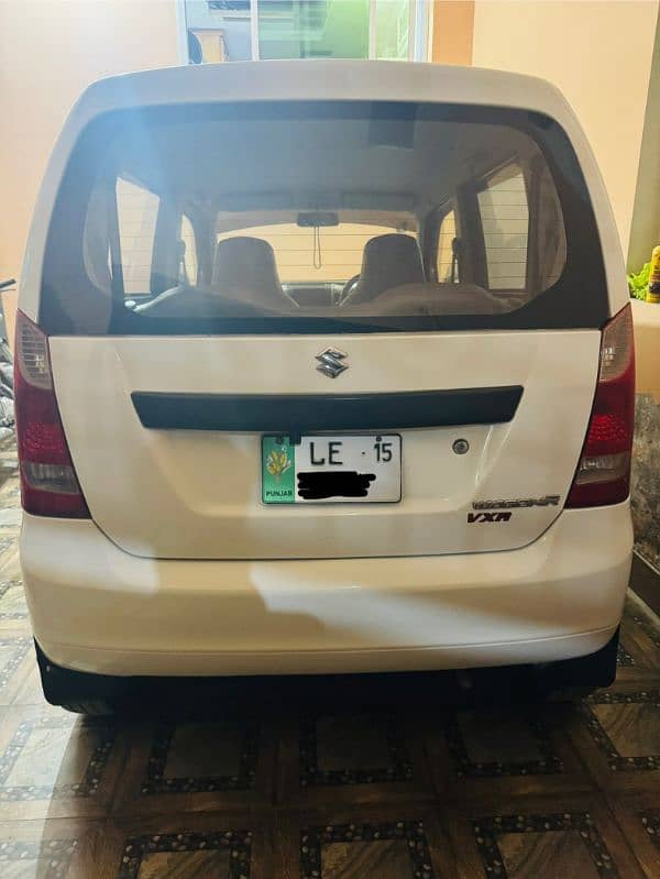 Suzuki Wagon R 2015 3