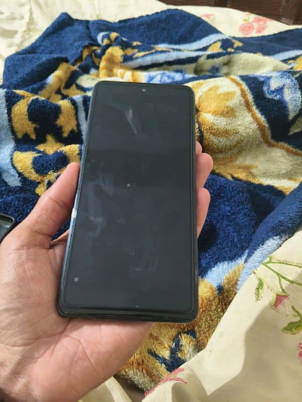 Infinix Hot 40 For Sale 3