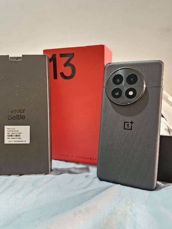 Oneplus 13 NoN PTA. . 12Gb Ram 246Gb Storage 2