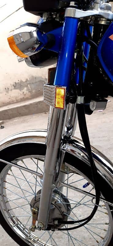 Honda CG 125 Lahore number 2006 model 3