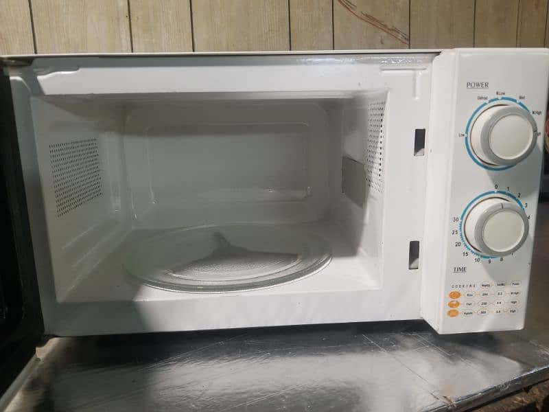 dawlance oven 9/10 condition all ok 3