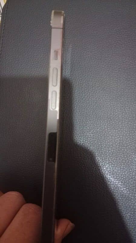 Iphone 12 pro max Scratchles condition just as brand new 2