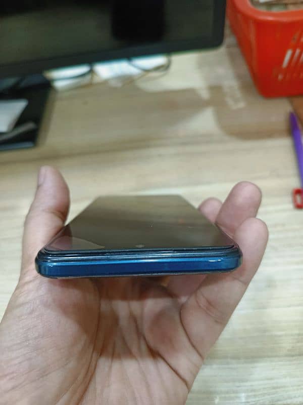 TECNO Camon 18T - 4+128 GB (Out Class Condition 10/10) 5