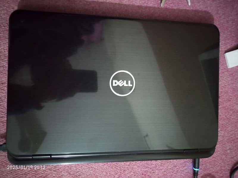 Dell Laptop Core i7 2nd Generation 1