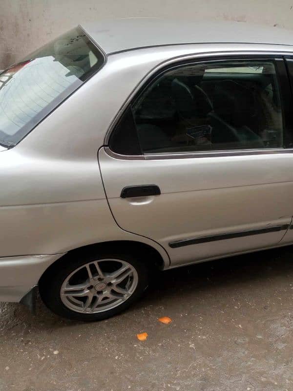 Suzuki Baleno 2004 8