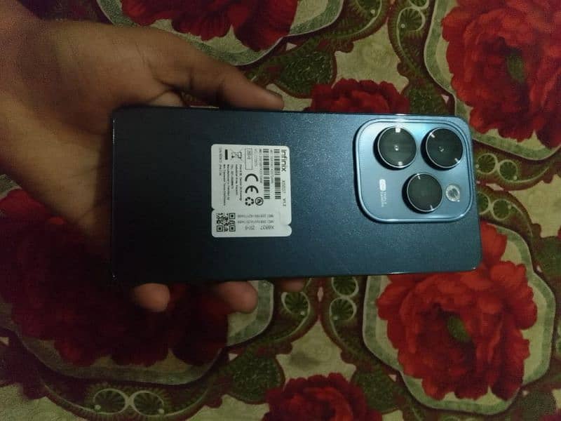 Infinix Hot 40 Pro 0