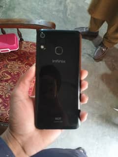 infinix hot 8 lite 2/32