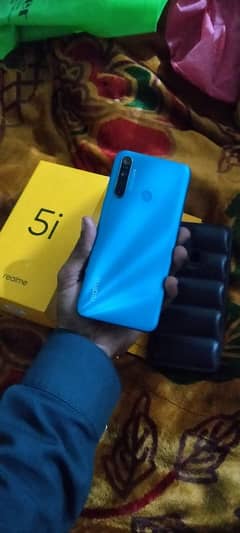 Realme 5i.     4_64.  Dab ha side