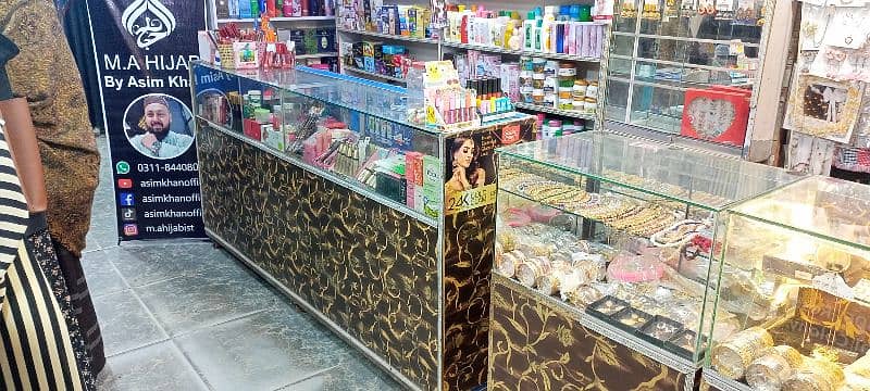 jewellery cosmatic counter or shelf sell 13