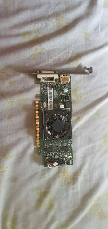 Amd 7400 1GB 64Bits ddr3 Display card 0