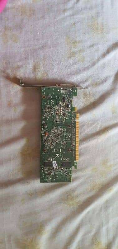 Amd 7400 1GB 64Bits ddr3 Display card 3