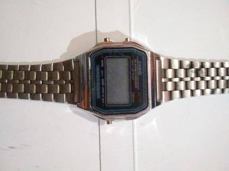 Casio vintage watch 4