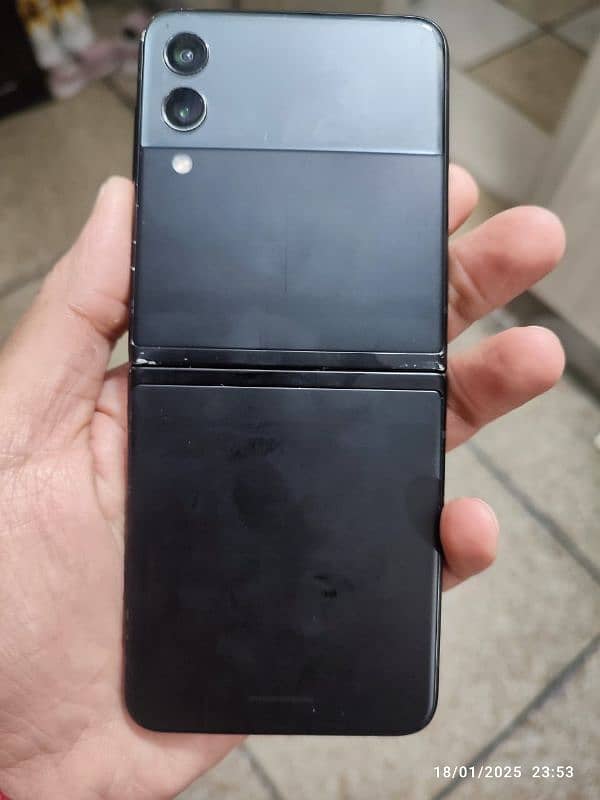 Samsung Galaxy z fold 3 non pta 1