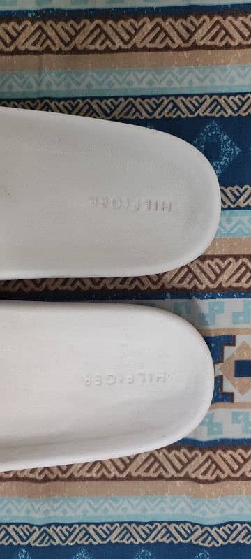 tomy Hilfiger slipper 1