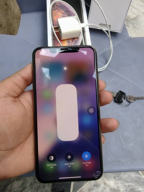 iphone XS Max 256 PTA WATERPACK DUAL SIM APPROVED 10/10 1