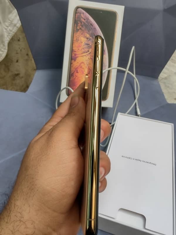 iphone XS Max 256 PTA WATERPACK DUAL SIM APPROVED 10/10 3