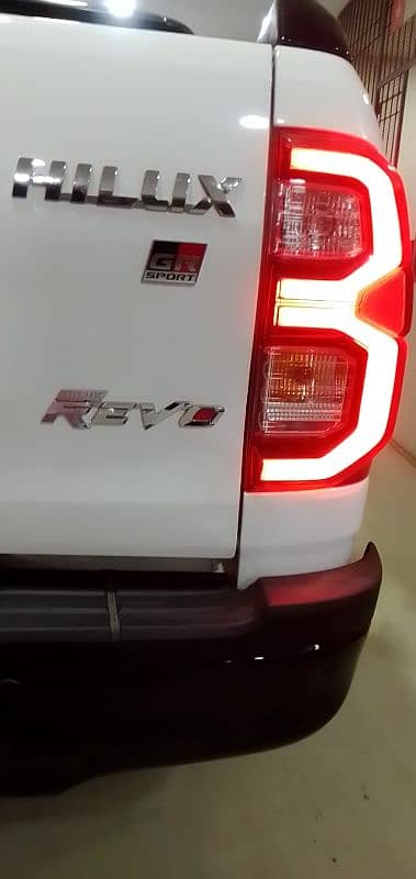 Toyota Hilux Revo GR 2023 16