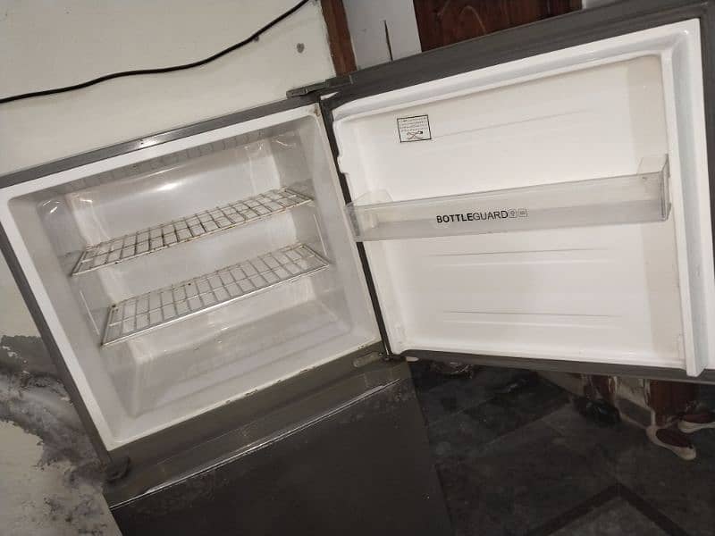 haier e star refrigerator 4