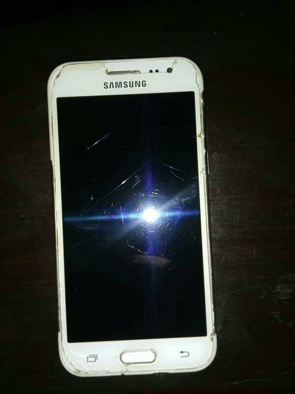 samsung galaxy J2 0