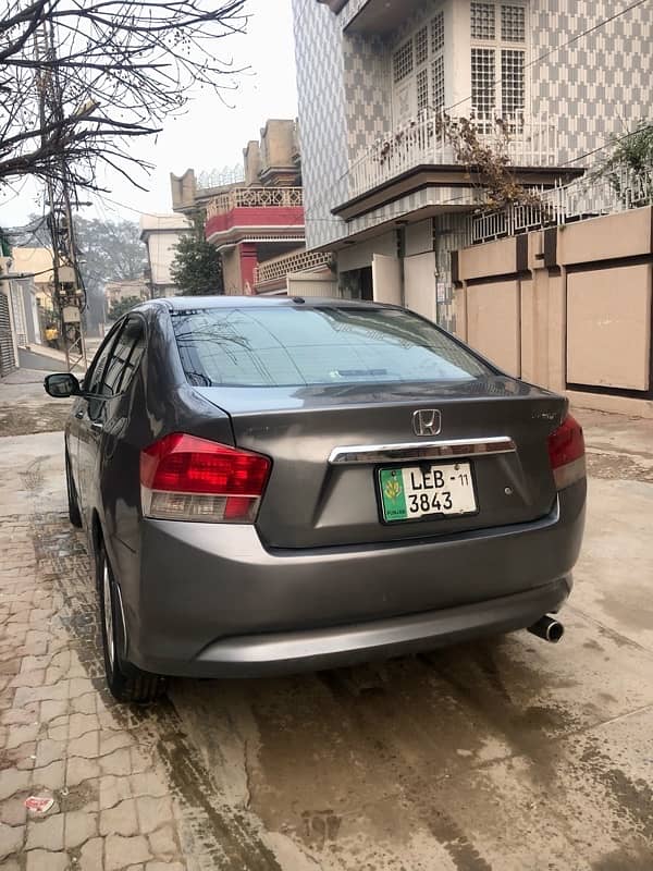 Honda City 2011 for sale Lahore register 4