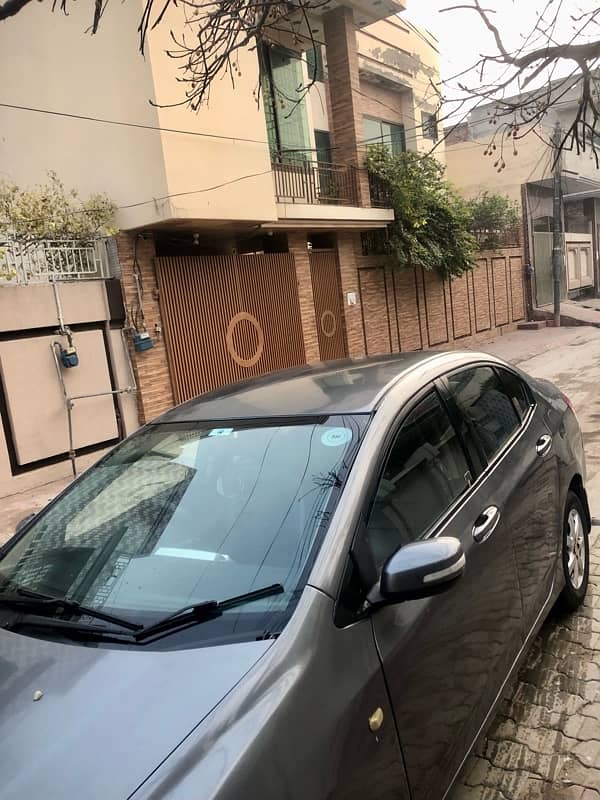 Honda City 2011 for sale Lahore register 5