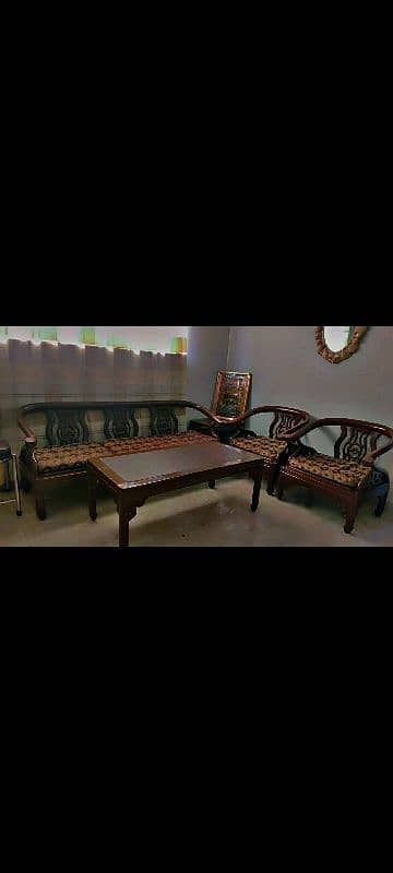 Sheesham Wooden 5 Seater Sofa Set with Table 1