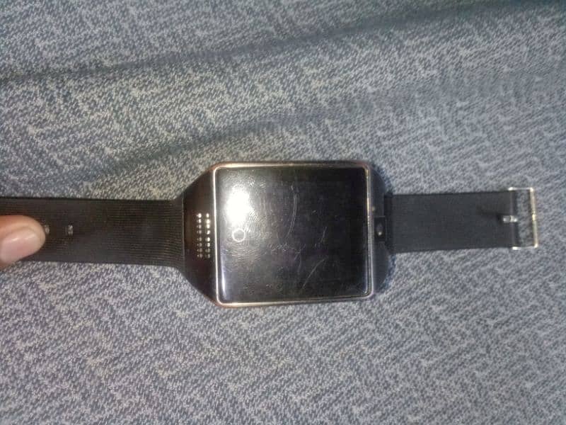 SMART WATCH GOOD CONDITION *** 1