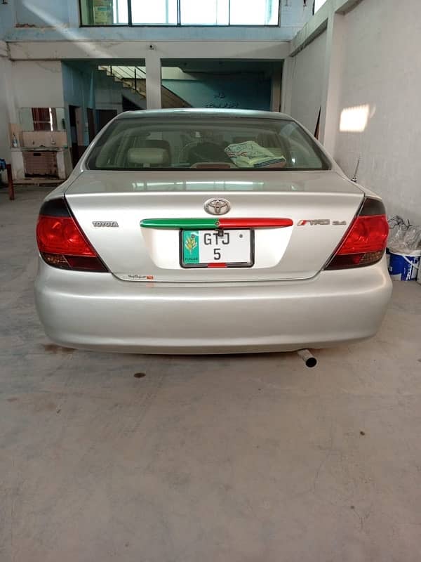 Toyota Camry 2005 1