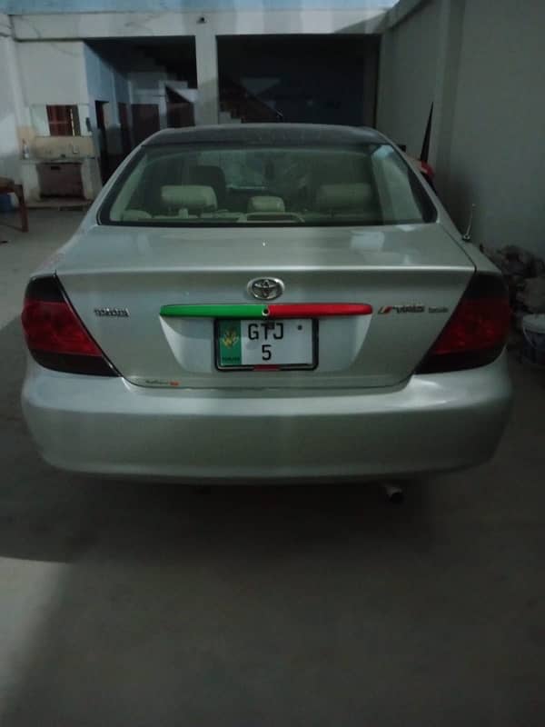 Toyota Camry 2005 4