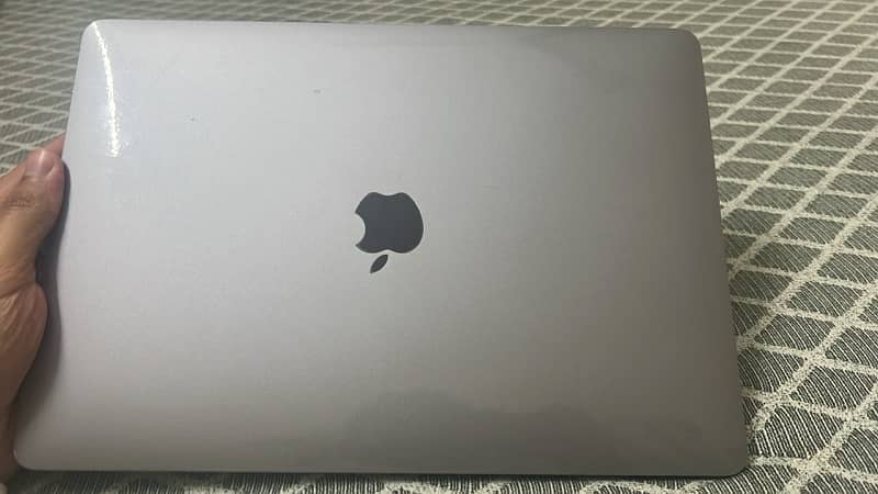 macbook pro m1 8gb 256gb read ad 1