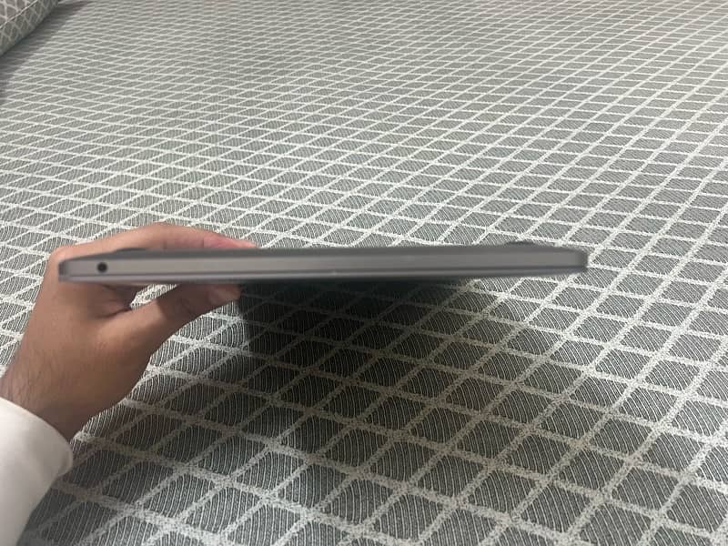 macbook pro m1 8gb 256gb read ad 6