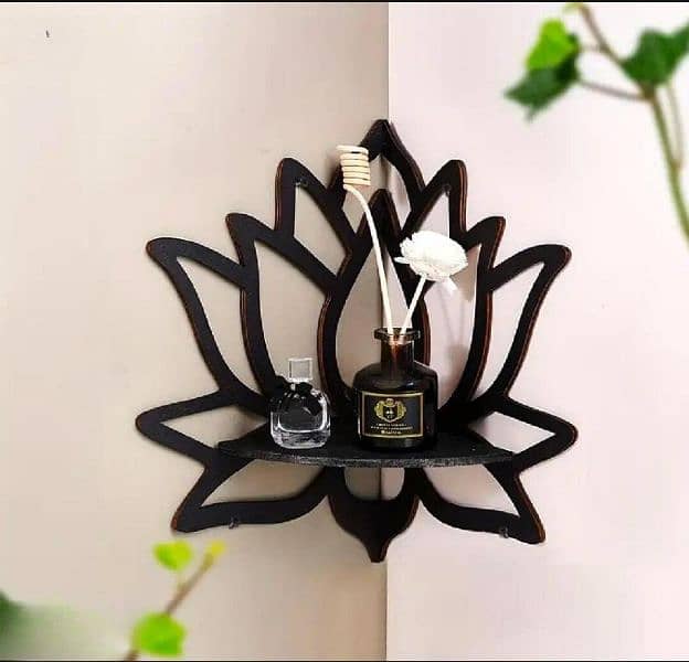 3 pcs lotus shaped wall shelf 3