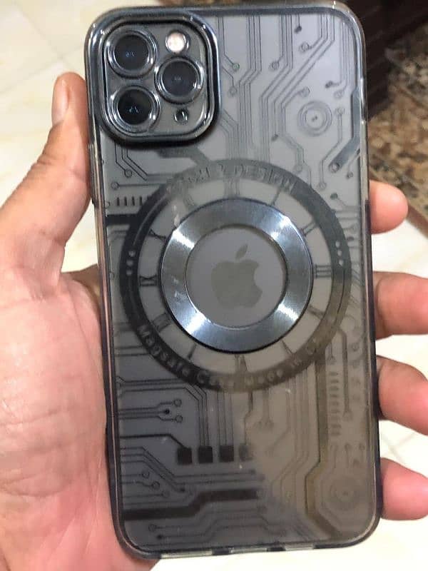 iPhone 11 pro max JV water pack 0