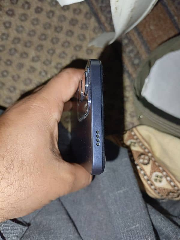 vivo y19s 10by10 6+6ram 128memery daba charger sath ha 1 din huwa ha 2