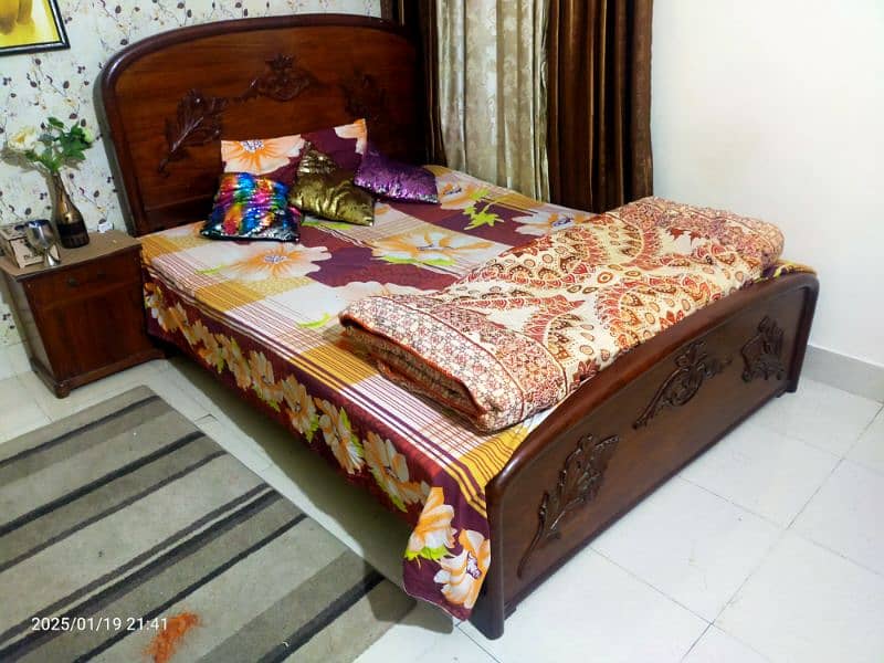 Used Double Bed for Sale 4