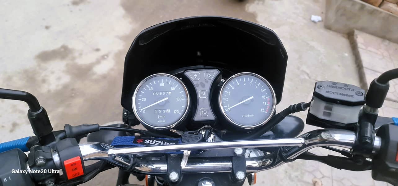 Suzuki GS 150 SE 2022 1