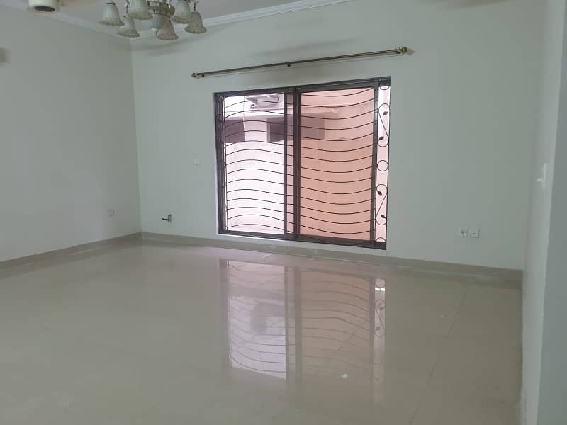 One Kanal Corner House Available For Sale In Paf Falcon Complex Near Kalma Chowk Lahore 0