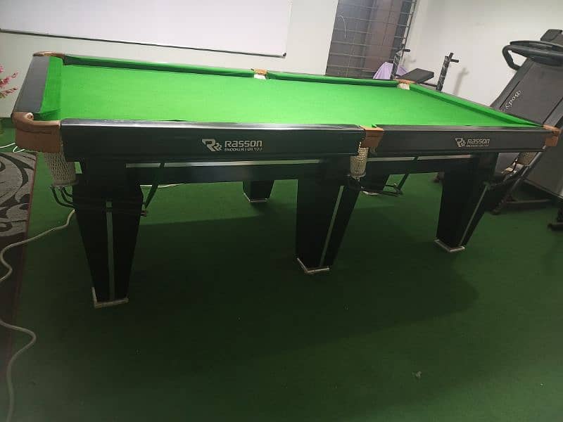 New snooker table rasson 4/8 home used few days used 1